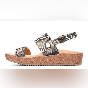 Vionic Brown Snake Pattern Sandals